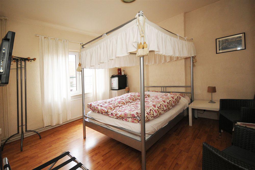 Pension Auberge De Dael Valkenburg aan de Geul Luaran gambar